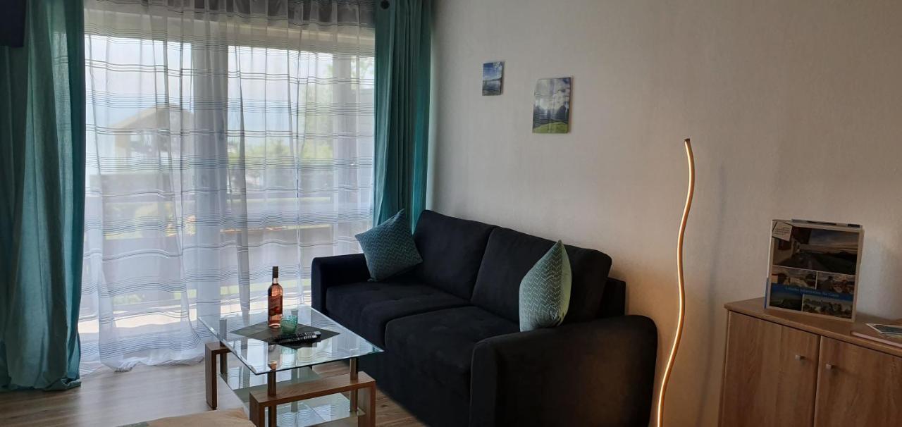 Ferienwohnung Maerz Сион-Зеебрук Екстериор снимка